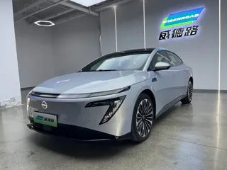 Nissan N7 2025 купить из Китая, цена 3 363 000 ₽ — Suifenhe Auto