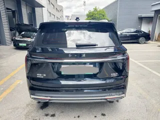Hongqi HS7 2024 купить из Китая, цена 4 321 000 ₽ — Suifenhe Auto