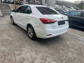 Roewe 360 2018 купить из Китая, цена 1 096 000 ₽ — Suifenhe Auto