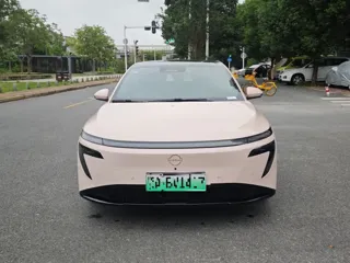 Nissan N7 2025 купить из Китая, цена 3 714 000 ₽ — Suifenhe Auto