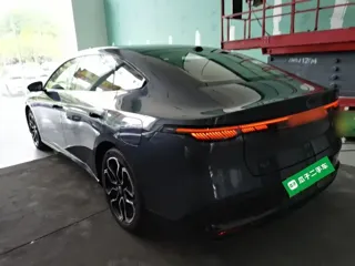 Nissan N7 2025 купить из Китая, цена 3 412 000 ₽ — Suifenhe Auto