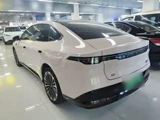 Nissan N7 2026 купить из Китая, цена 3 284 000 ₽ — Suifenhe Auto