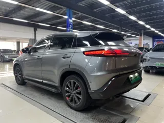 XPeng G3 2019 купить из Китая, цена 2 785 000 ₽ — Suifenhe Auto