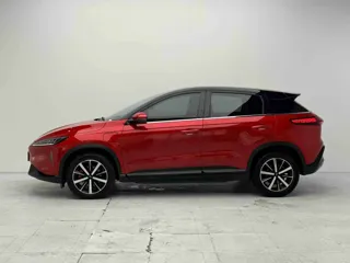 XPeng G3 2019 купить из Китая, цена 2 898 000 ₽ — Suifenhe Auto