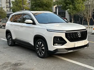 Baojun 530 2019 купить из Китая, цена 1 186 000 ₽ — Suifenhe Auto