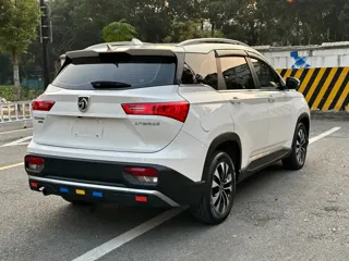 Baojun 530 2019 купить из Китая, цена 1 186 000 ₽ — Suifenhe Auto