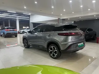 XPeng G3 2019 купить из Китая, цена 3 025 000 ₽ — Suifenhe Auto