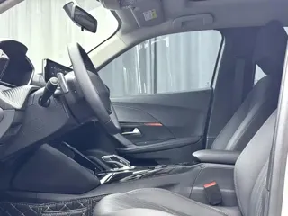 Peugeot 2008 2023 купить из Китая, цена 1 426 000 ₽ — Suifenhe Auto
