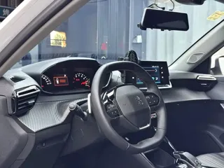 Peugeot 2008 2023 купить из Китая, цена 1 426 000 ₽ — Suifenhe Auto