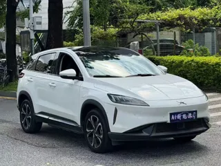 XPeng G3 2019 купить из Китая, цена 2 967 000 ₽ — Suifenhe Auto