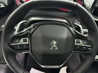 Peugeot 2008 2022 купить из Китая, цена 1 530 000 ₽ — Suifenhe Auto