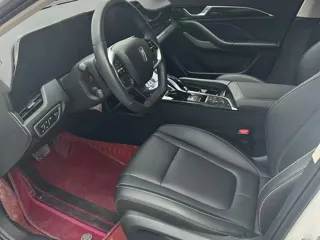 Bestune B70 2023 купить из Китая, цена 2 181 000 ₽ — Suifenhe Auto