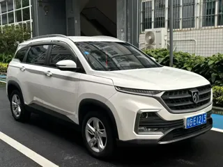 Baojun 530 2018 купить из Китая, цена 1 001 000 ₽ — Suifenhe Auto