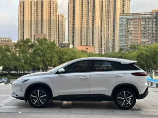 XPeng G3 2019 купить из Китая, цена 2 912 000 ₽ — Suifenhe Auto