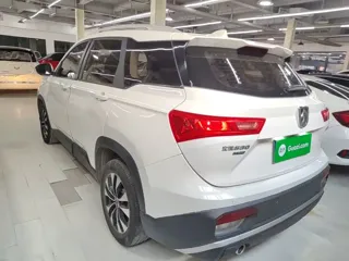 Baojun 530 2020 купить из Китая, цена 1 198 000 ₽ — Suifenhe Auto