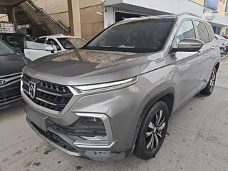 Baojun 530 2018 купить из Китая, цена 1 080 000 ₽ — Suifenhe Auto