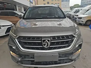 Baojun 530 2018 купить из Китая, цена 1 080 000 ₽ — Suifenhe Auto
