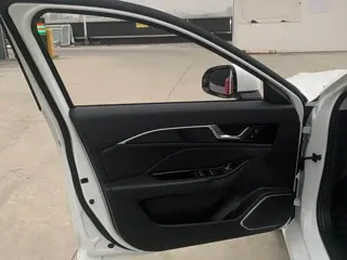 Bestune B70 2023 купить из Китая, цена 2 527 000 ₽ — Suifenhe Auto