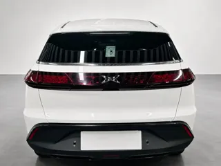 XPeng G3 2019 купить из Китая, цена 3 039 000 ₽ — Suifenhe Auto