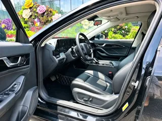 Bestune B70 2024 купить из Китая, цена 2 397 000 ₽ — Suifenhe Auto