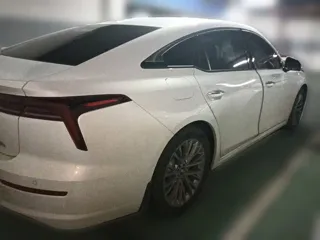 Bestune B70 2024 купить из Китая, цена 2 539 000 ₽ — Suifenhe Auto