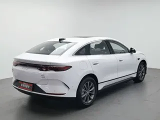BYD Qin L 2025 купить из Китая, цена 1 864 000 ₽ — Suifenhe Auto