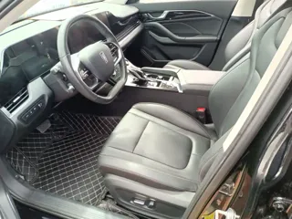 Bestune B70 2023 купить из Китая, цена 2 461 000 ₽ — Suifenhe Auto