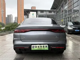 BYD Qin L 2025 купить из Китая, цена 2 556 000 ₽ — Suifenhe Auto
