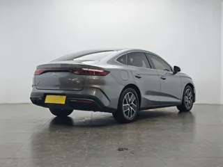 BYD Qin L 2024 купить из Китая, цена 2 544 000 ₽ — Suifenhe Auto
