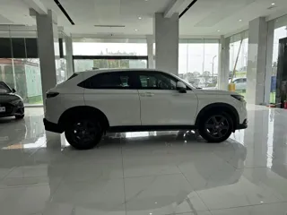 Honda XR-V 2023 купить из Китая, цена 1 836 000 ₽ — Suifenhe Auto