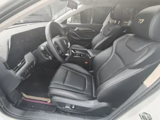 Bestune B70 2024 купить из Китая, цена 2 402 000 ₽ — Suifenhe Auto