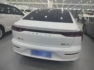 Bestune B70 2024 купить из Китая, цена 2 556 000 ₽ — Suifenhe Auto
