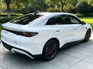 BYD Seal 06 2025 купить из Китая, цена 3 277 000 ₽ — Suifenhe Auto
