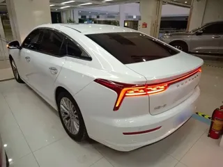 Bestune B70 2024 купить из Китая, цена 2 520 000 ₽ — Suifenhe Auto