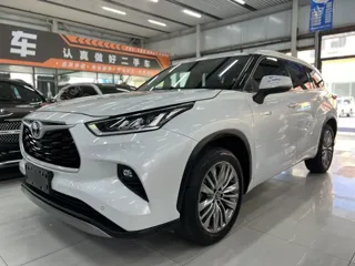 Toyota Highlander 2024