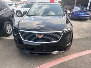 Cadillac XT4 2025 купить из Китая, цена 4 634 000 ₽ — Suifenhe Auto