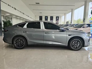 BYD Qin L 2025 купить из Китая, цена 3 060 000 ₽ — Suifenhe Auto