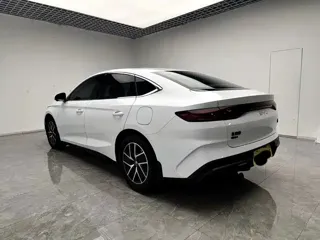 BYD Qin L 2024 купить из Китая, цена 2 689 000 ₽ — Suifenhe Auto