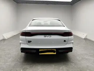 BYD Qin L 2024 купить из Китая, цена 2 689 000 ₽ — Suifenhe Auto