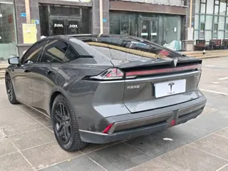 Deepal SL03 2023 купить из Китая, цена 3 269 000 ₽ — Suifenhe Auto