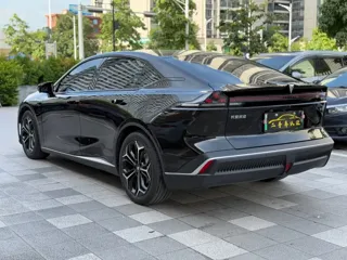 Deepal SL03 2024 купить из Китая, цена 2 896 000 ₽ — Suifenhe Auto