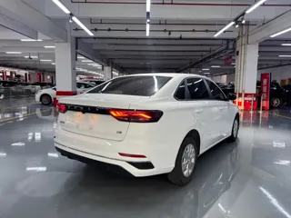 Geely Emgrand 2025 купить из Китая, цена 1 513 000 ₽ — Suifenhe Auto