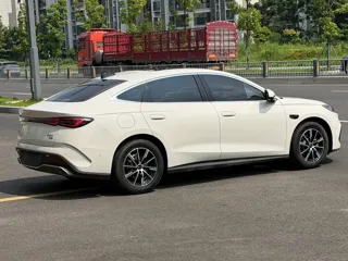 BYD Seal 06 2025 купить из Китая, цена 2 945 000 ₽ — Suifenhe Auto