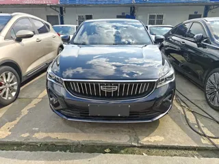 Geely Emgrand 2022 купить из Китая, цена 1 097 000 ₽ — Suifenhe Auto
