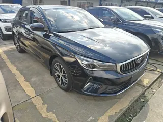 Geely Emgrand 2022 купить из Китая, цена 1 097 000 ₽ — Suifenhe Auto