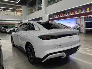 BYD Seal 06 2025 купить из Китая, цена 3 259 000 ₽ — Suifenhe Auto