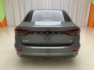 Geely Emgrand 2022 купить из Китая, цена 1 306 000 ₽ — Suifenhe Auto
