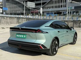 Deepal SL03 2024 купить из Китая, цена 2 836 000 ₽ — Suifenhe Auto