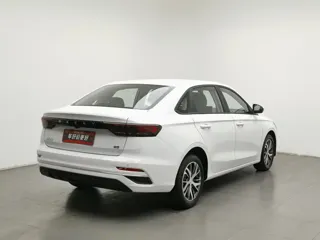 Geely Emgrand 2025 купить из Китая, цена 1 384 000 ₽ — Suifenhe Auto