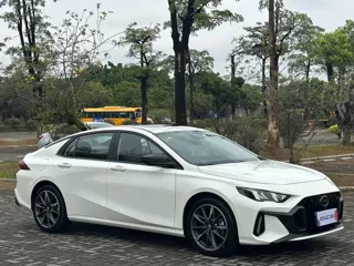 GAC Trumpchi Empow 2025 купить из Китая, цена 2 582 000 ₽ — Suifenhe Auto